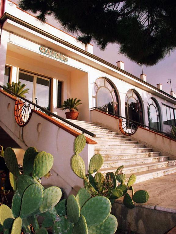Hotel Gaudio Longobardi Екстериор снимка