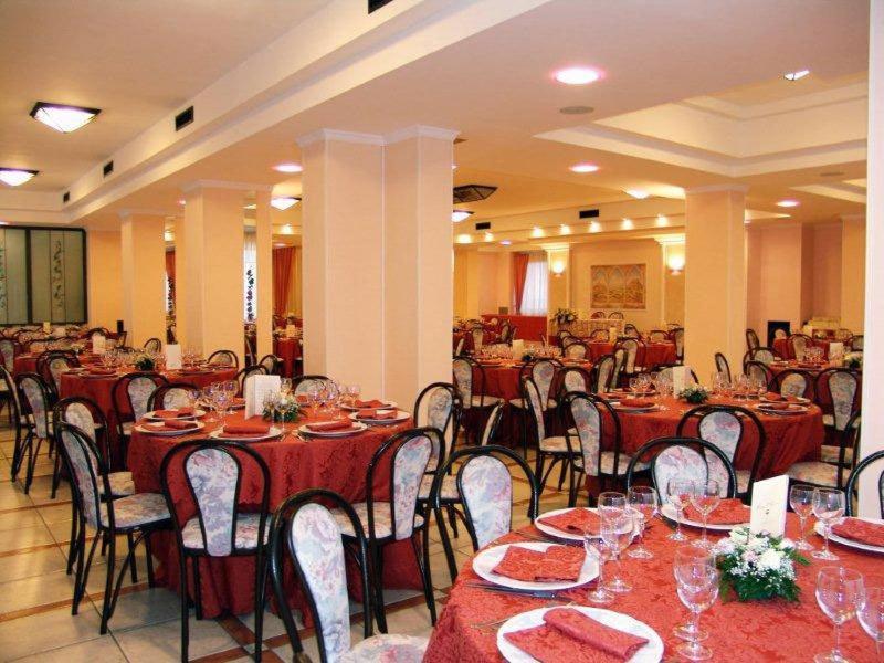 Hotel Gaudio Longobardi Екстериор снимка